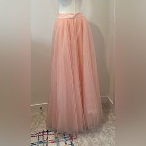 Space 46 Size:46 Women Pink  Tulle  Maxi Skirt NWOT Super Cute!